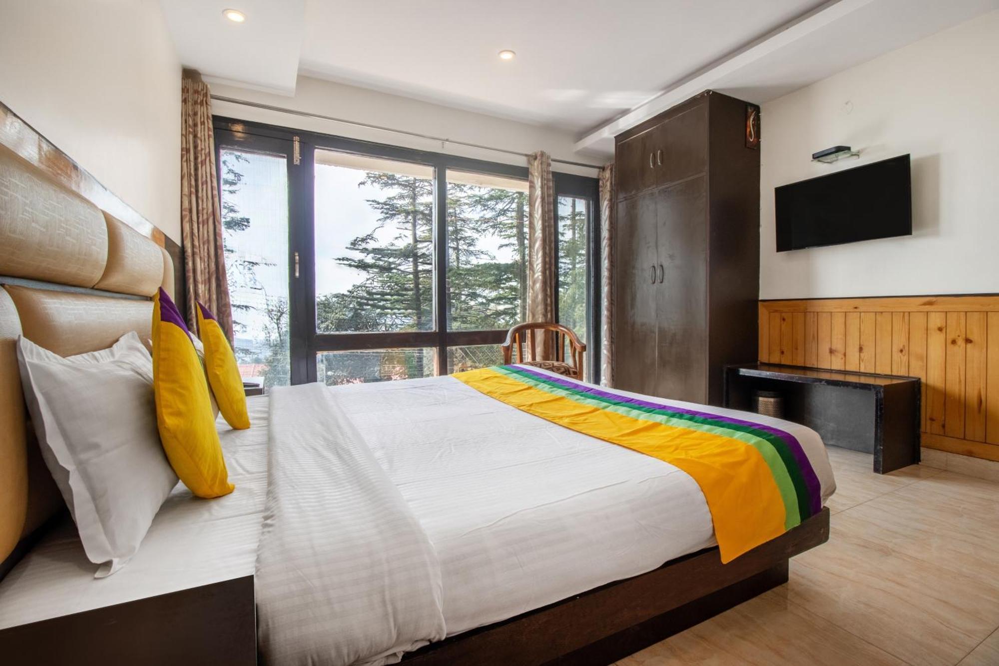 Itsy Hotels Avantika With Forest View ชิมลา ภายนอก รูปภาพ