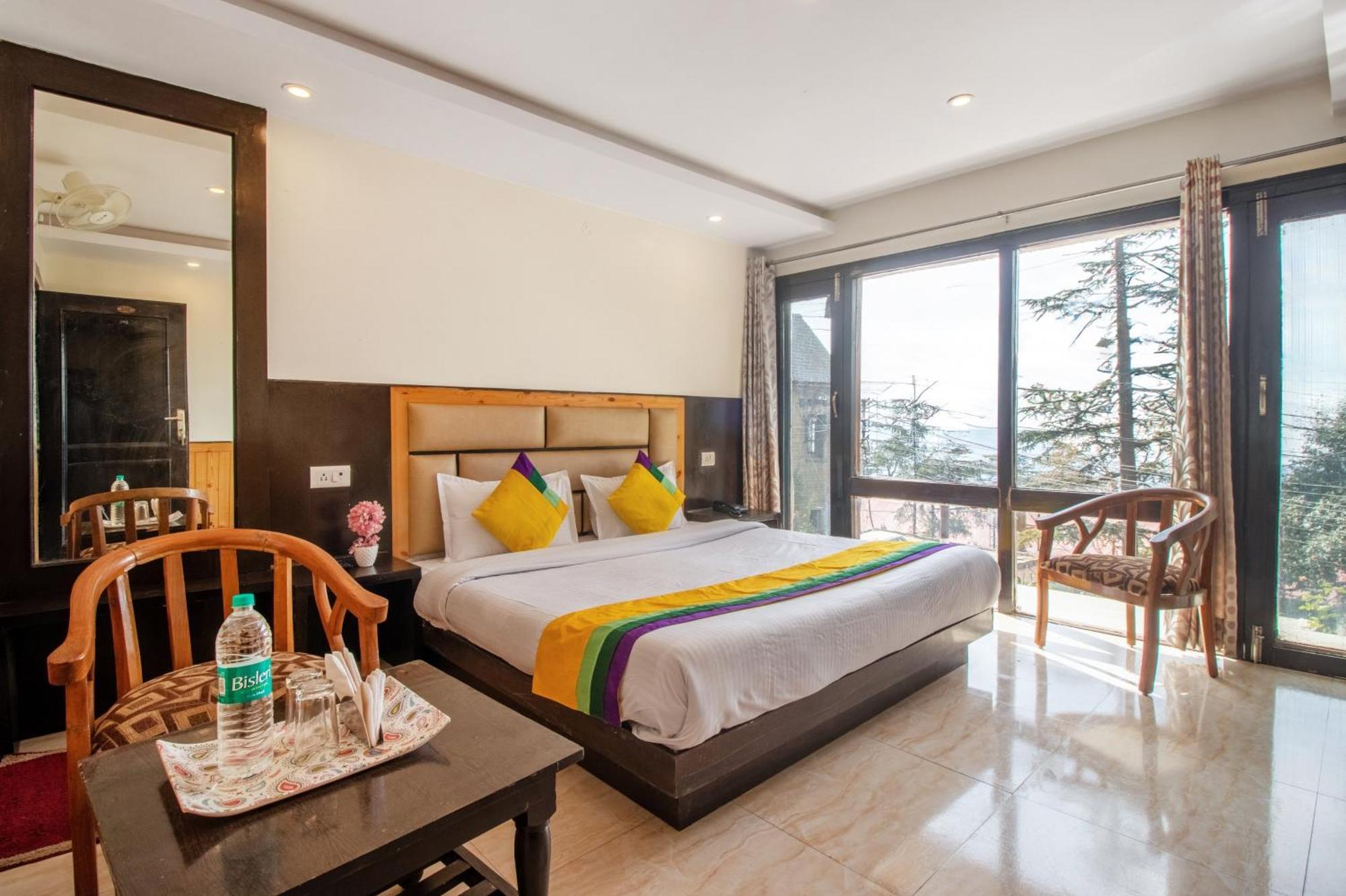 Itsy Hotels Avantika With Forest View ชิมลา ภายนอก รูปภาพ