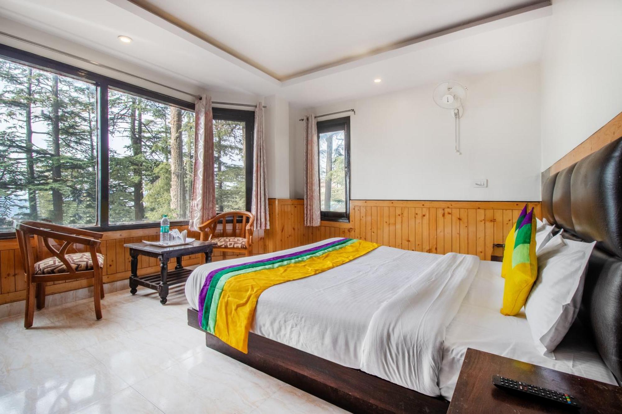 Itsy Hotels Avantika With Forest View ชิมลา ภายนอก รูปภาพ